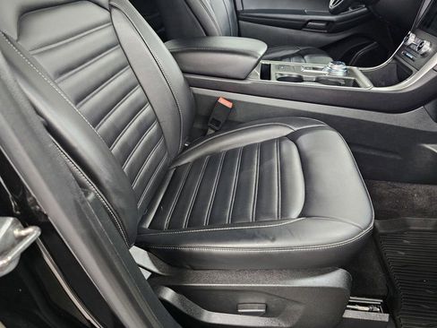 Used 2024 Ford Edge SEL w/ Convenience Package AWD/4WD image 19
