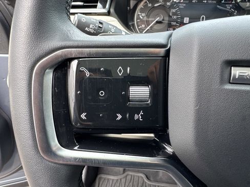 Used 2023 Land Rover Range Rover Velar S image 32