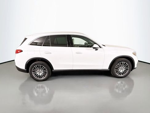 Used 2026 Mercedes-Benz GLC 300 4MATIC image 8
