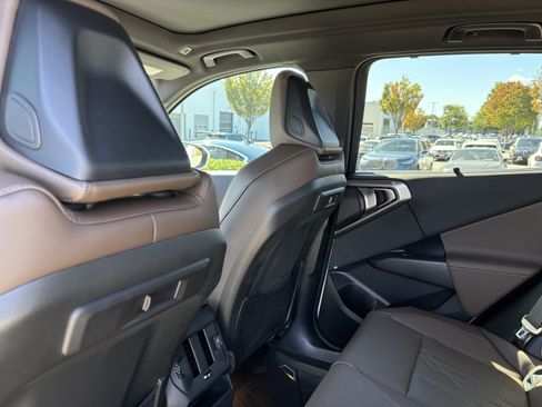 Used 2026 BMW X3 xDrive30i w/ Convenience Package AWD/4WD image 34