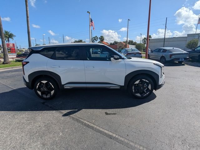 New 2027 Kia Seltos S FWD image 7