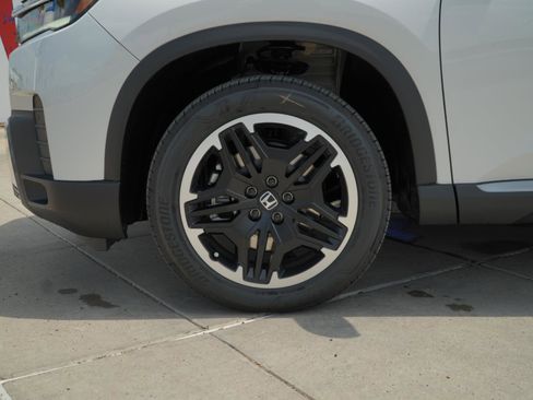 New 2026 Honda Pilot image 12