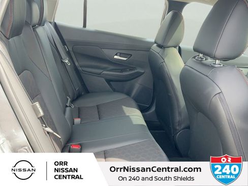 New 2026 Nissan Sentra SR w/ SR Premium Package FWD image 12