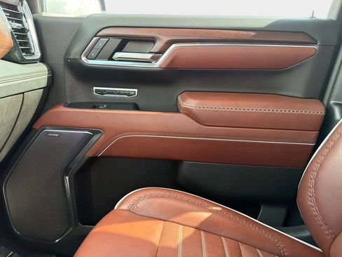 Used 2024 GMC Sierra 1500 Denali Ultimate AWD/4WD image 22