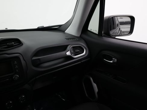 Used 2019 Jeep Renegade Sport w/ Sport Appearance Group FWD image 37