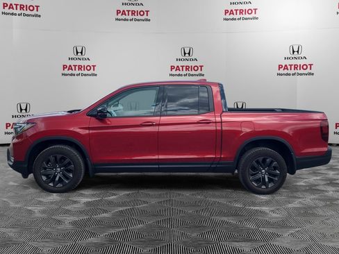 Used 2024 Honda Ridgeline Sport image 2