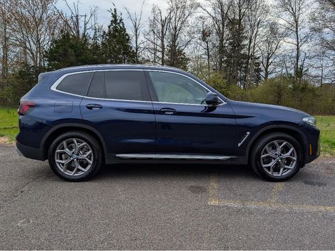 Used 2023 BMW X3 xDrive30i w/ Premium Package AWD/4WD image 4