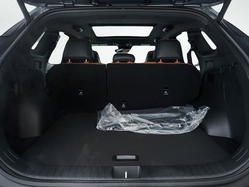 New 2026 Kia Sportage X-Line Prestige image 8