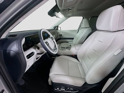 New 2026 Hyundai Palisade Calligraphy FWD image 16