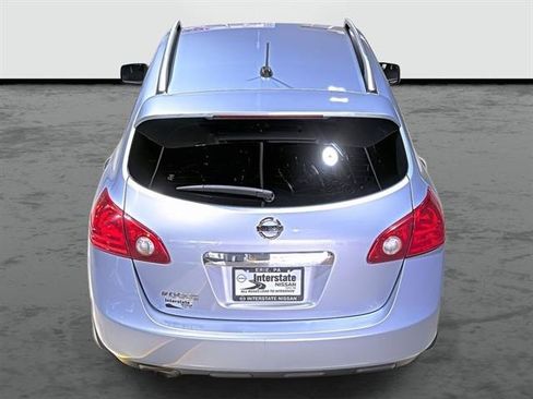 Used 2015 Nissan Rogue S w/ Convenience Package AWD/4WD image 3