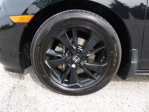 Used 2024 Honda Odyssey Sport image 15