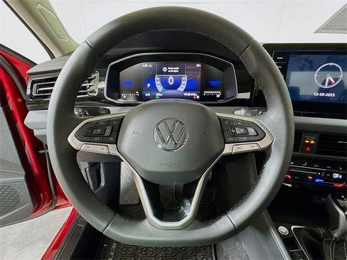 New 2026 Volkswagen Jetta SE image 6