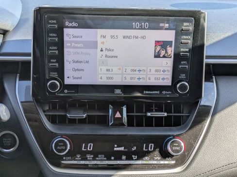 Used 2022 Toyota Corolla Cross XLE w/ Convenience Package FWD image 18