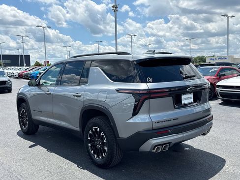 Used 2026 Chevrolet Traverse Z71 AWD/4WD image 5