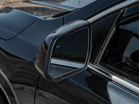 Used 2018 GMC Acadia Denali w/ Technology Package image 49