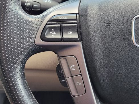 Used 2013 Honda Odyssey LX image 27