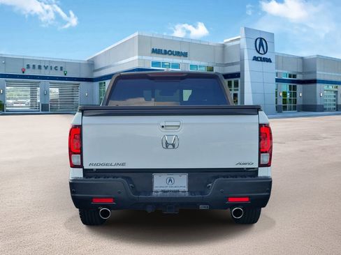 Used 2023 Honda Ridgeline Black Edition image 5