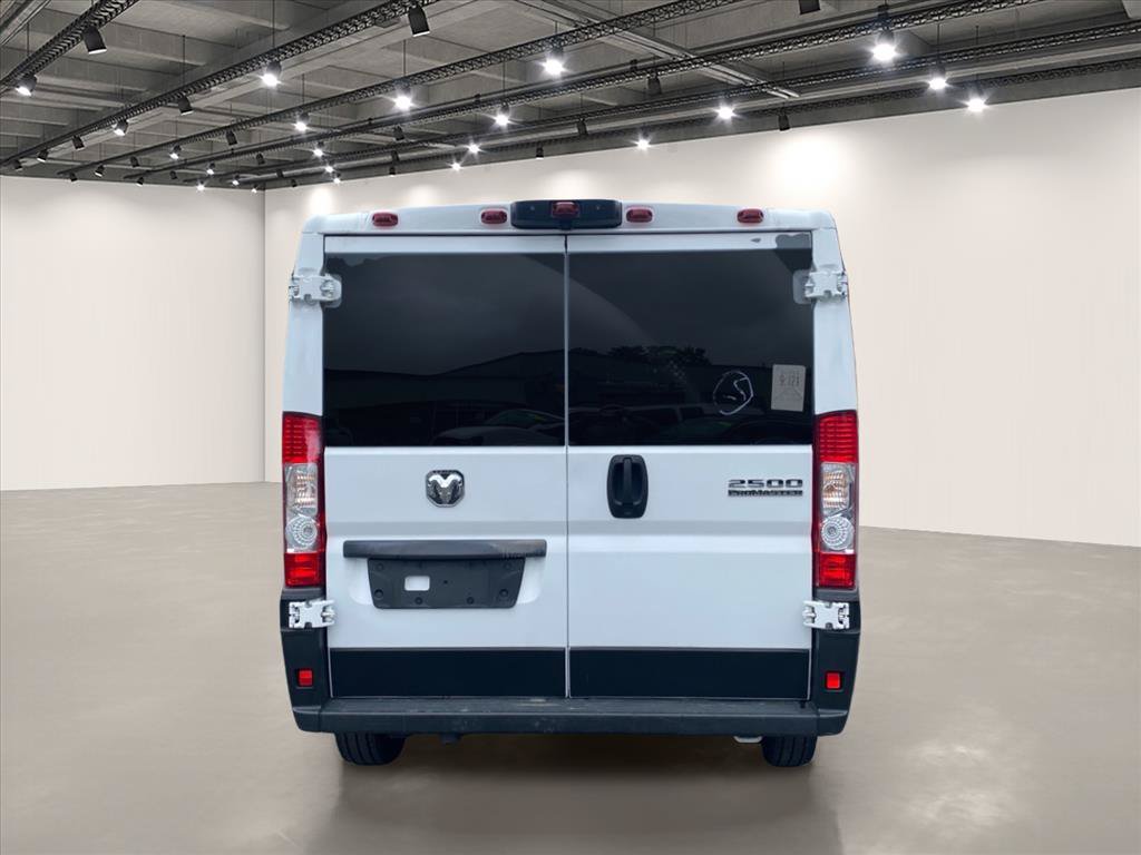 Used 2025 RAM ProMaster 2500 w/ U-Haul Equipment Group FWD image 6