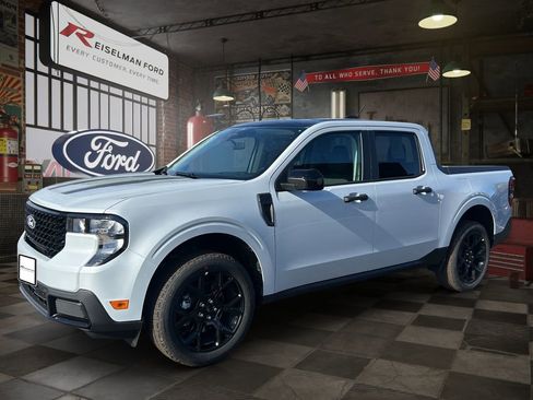 New 2026 Ford Maverick XLT w/ XLT Luxury Package AWD/4WD image 1
