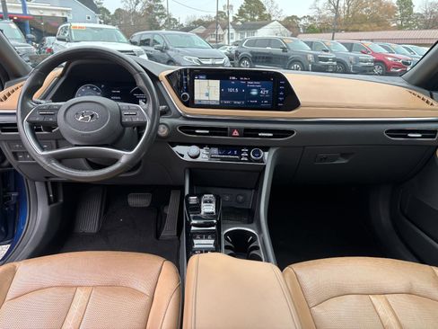 Used 2021 Hyundai Sonata Limited image 14