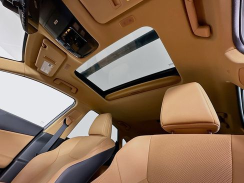 Used 2025 Lexus NX 350h AWD w/ Premium Package image 23