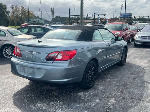 Used 2008 Chrysler Sebring Touring w/ Special Touring Group FWD image 4