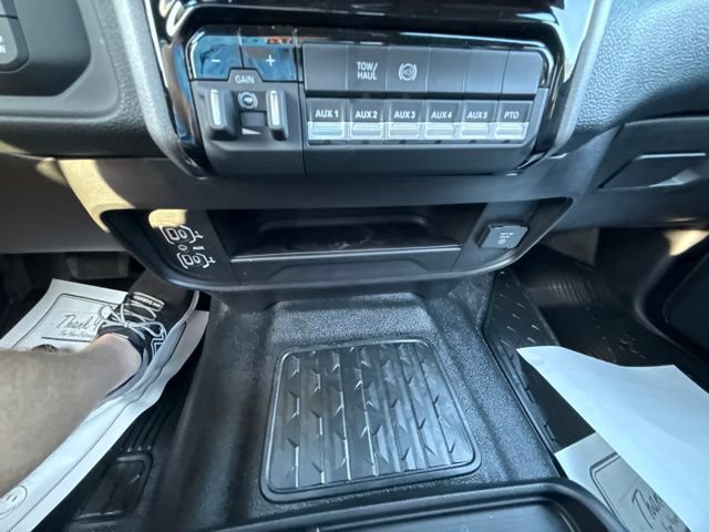 New 2027 RAM 3500 Tradesman AWD/4WD image 33