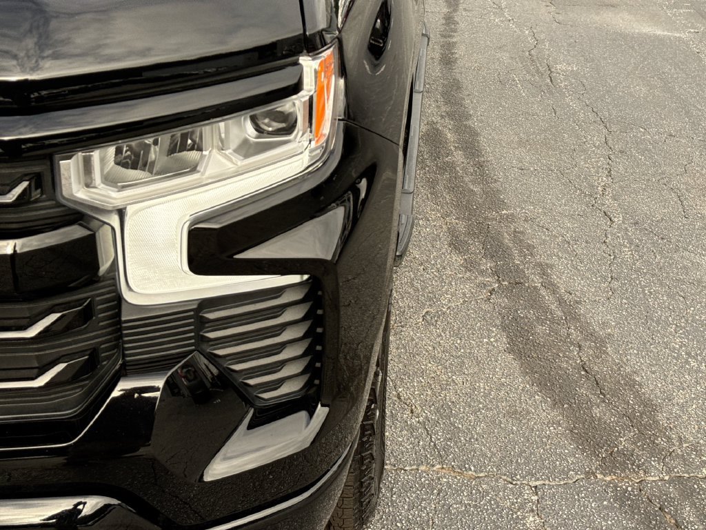 Used 2024 Chevrolet Silverado 1500 RST AWD/4WD image 10