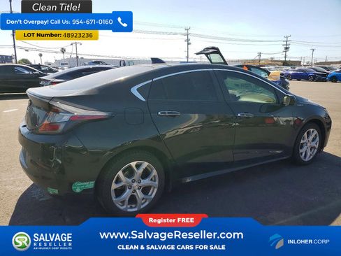 Used 2016 Chevrolet Volt Premier w/ Driver Confidence Package image 4