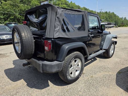 Used 2011 Jeep Wrangler Sport AWD/4WD image 8