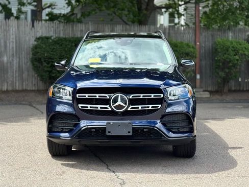 Used 2022 Mercedes-Benz GLS 450 4MATIC w/ AMG Line Exterior image 8