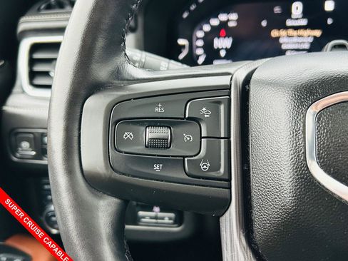 Used 2023 GMC Yukon XL Denali Ultimate w/ LPO, Floor Liner Package AWD/4WD image 13