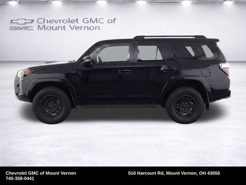Used 2024 Toyota 4Runner TRD Off-Road Premium w/ TRD Black Wheel Package (TMS) AWD/4WD image 27