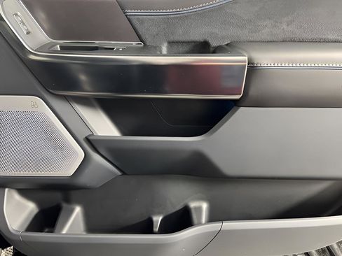 Used 2025 Ford F150 Platinum w/ Equipment Group 702A High image 27