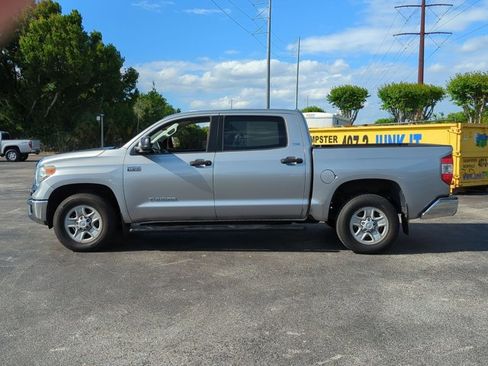 Used 2014 Toyota Tundra SR5 w/ SR5 Upgrade Package RWD image 8