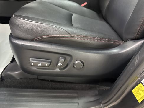 Used 2022 Toyota 4Runner TRD Off-Road Premium AWD/4WD image 16