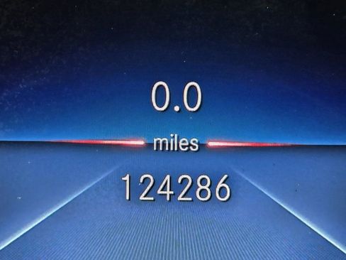 Used 2020 Mercedes-Benz GLE 450 4MATIC image 45