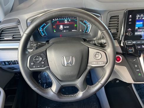 Used 2023 Honda Odyssey EX-L image 28