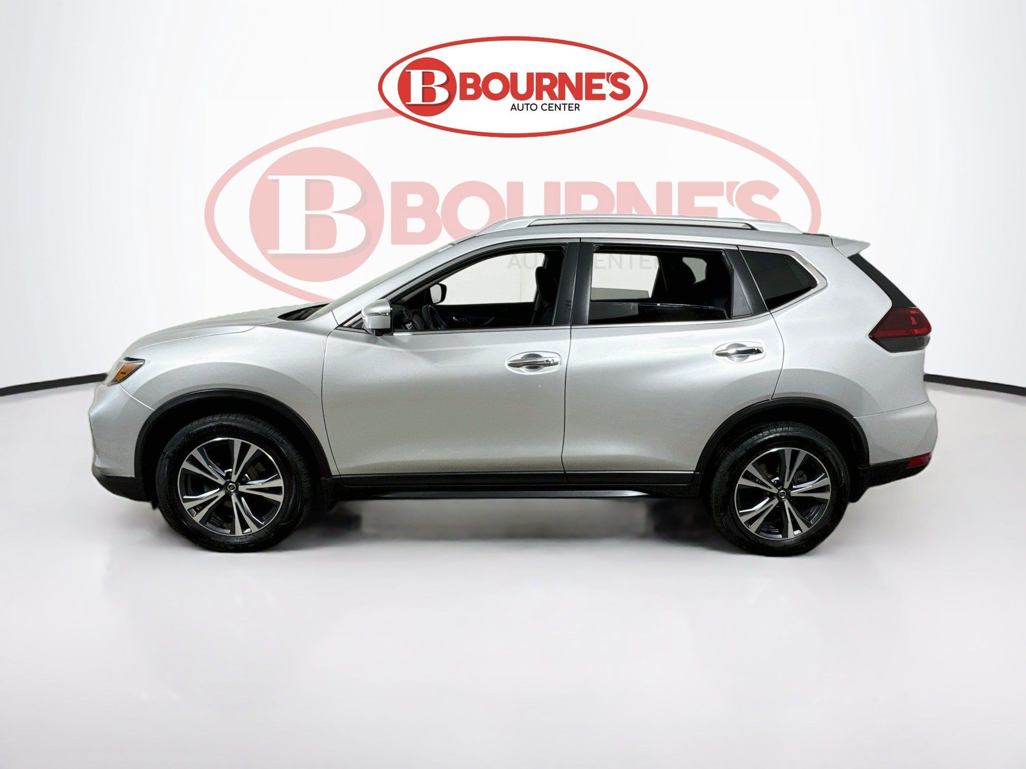 Used 2019 Nissan Rogue SV w/ Premium Package AWD/4WD image 7