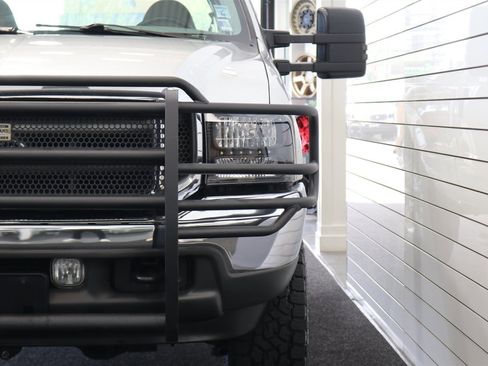 Used 2001 Ford F350 XLT image 48