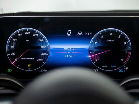 Used 2024 Mercedes-Benz GLS 63 AMG 4MATIC image 29