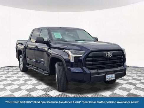 Used 2023 Toyota Tundra SR5 w/ SR5 Convenience Package AWD/4WD image 7