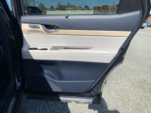 Used 2024 Hyundai Palisade Limited image 21
