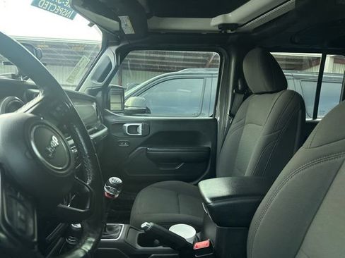 Used 2020 Jeep Wrangler Unlimited Sport image 6