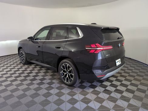 Used 2025 BMW X3 xDrive30i image 3