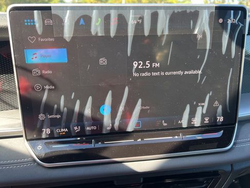 New 2025 Volkswagen Tiguan SE R-Line image 27