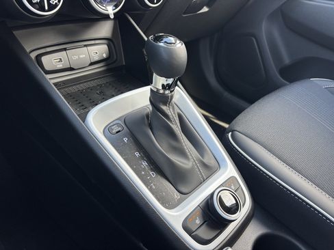 New 2026 Hyundai Venue SEL image 24