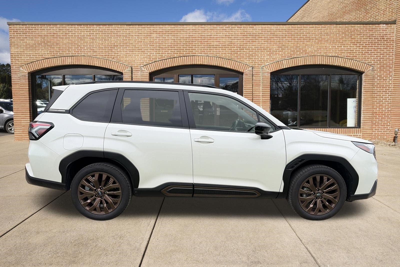 Used 2025 Subaru Forester Sport AWD/4WD image 2