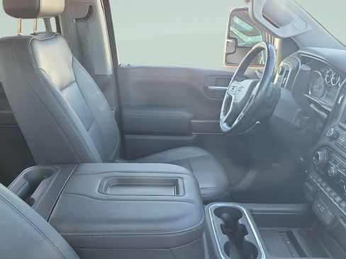 Used 2022 Chevrolet Silverado 1500 RST AWD/4WD image 7