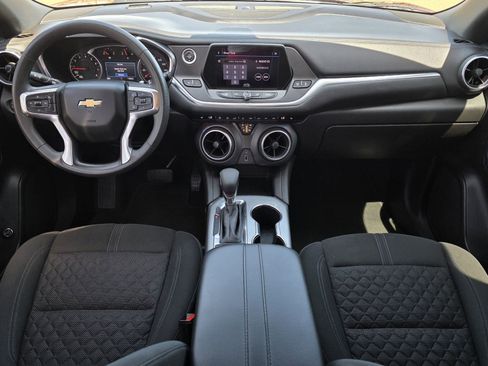 Used 2021 Chevrolet Blazer LT FWD image 9